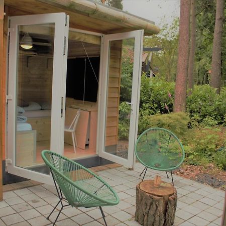 Zen-Bungalow No 1 Met Sauna En Hottub Rheezerveen Екстериор снимка