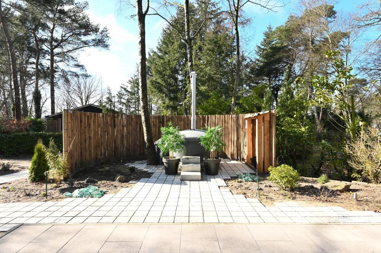 Zen-Bungalow No 1 Met Sauna En Hottub Rheezerveen Екстериор снимка