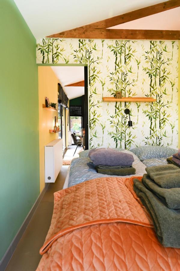 Zen-Bungalow No 1 Met Sauna En Hottub Rheezerveen Екстериор снимка